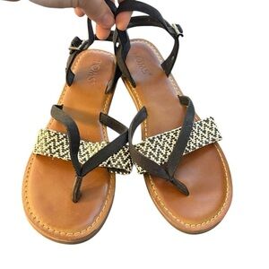 Tom’s Lexie Black and White Woven Women’s Sandals Size 7.5